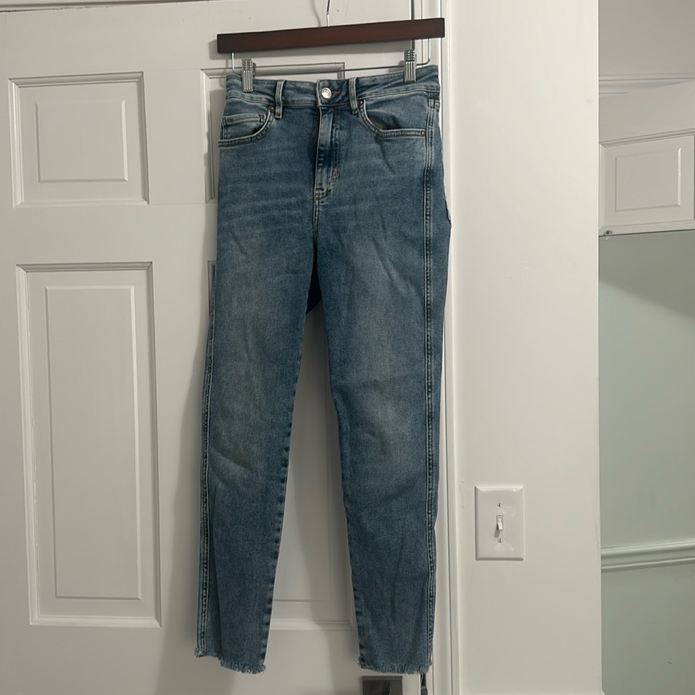 We the Free skinny jean size 28